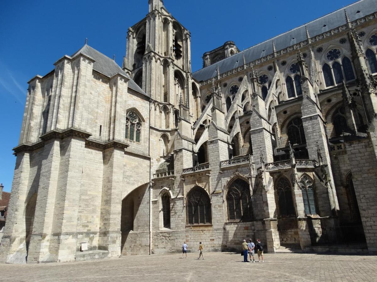 Appartement Coquet Centre Ville Filigrando Bourges Exteriör bild