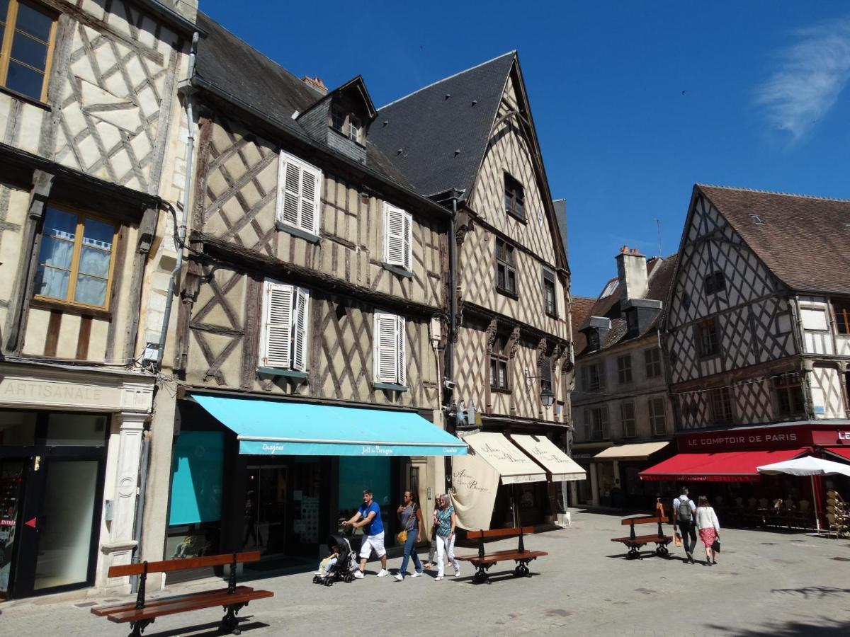 Appartement Coquet Centre Ville Filigrando Bourges Exteriör bild