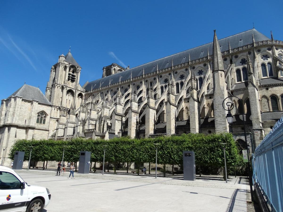 Appartement Coquet Centre Ville Filigrando Bourges Exteriör bild