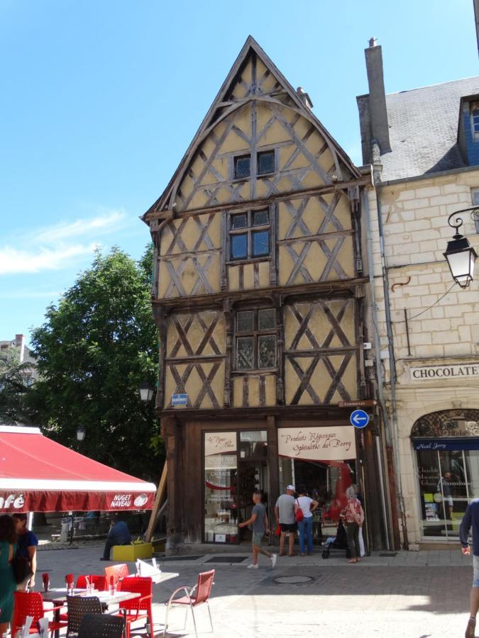 Appartement Coquet Centre Ville Filigrando Bourges Exteriör bild
