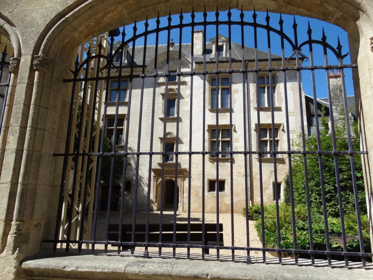 Appartement Coquet Centre Ville Filigrando Bourges Exteriör bild